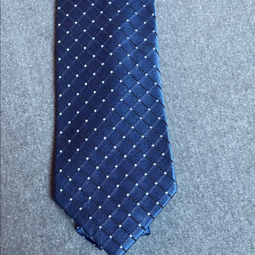 Geoffrey Beene Dark Blue Silk Tie